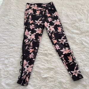 Victoria's Secret Black and Pink Floral Ladies Leggings
